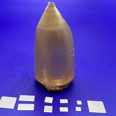 Quadratischer Fe-dotierter SrTiO3-Kristallwafer für Halbleiter 10 mm