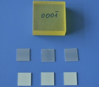 ZnO-Kristallsubstrat wird in GaN (blaue LED) Epitaxialsubstrat, Breitbandverbindungsgeräten und anderen Bereichen verwendet