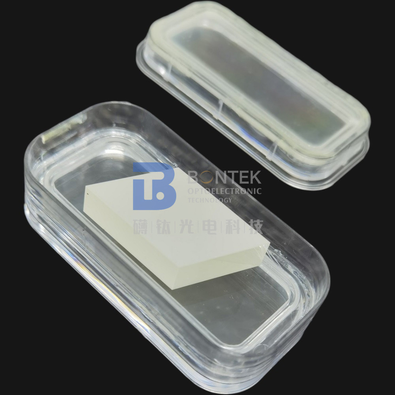 Oblate des Rauheits-Ra-1nm LiNbO3 in 4" in 6" in 8" lackierte optischen Grad oder SÄGE-Grad