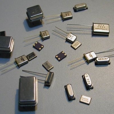 Quarz-Crystal Oscillator Resonator Rf-Filter 1.8V - 3.3V