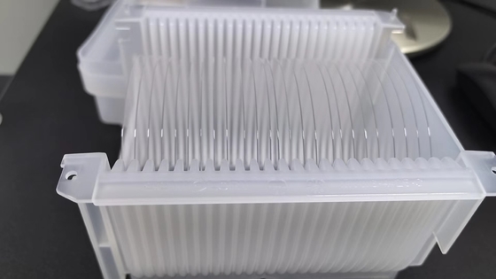 Wärmeleitfähigkeit C-Ebene 0001 Saphirwafer Al2O3 Substrat für Infrarotfenster
